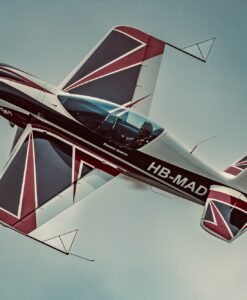 Extrem-Kunstflug XtremeAir XA42 bei Basel
