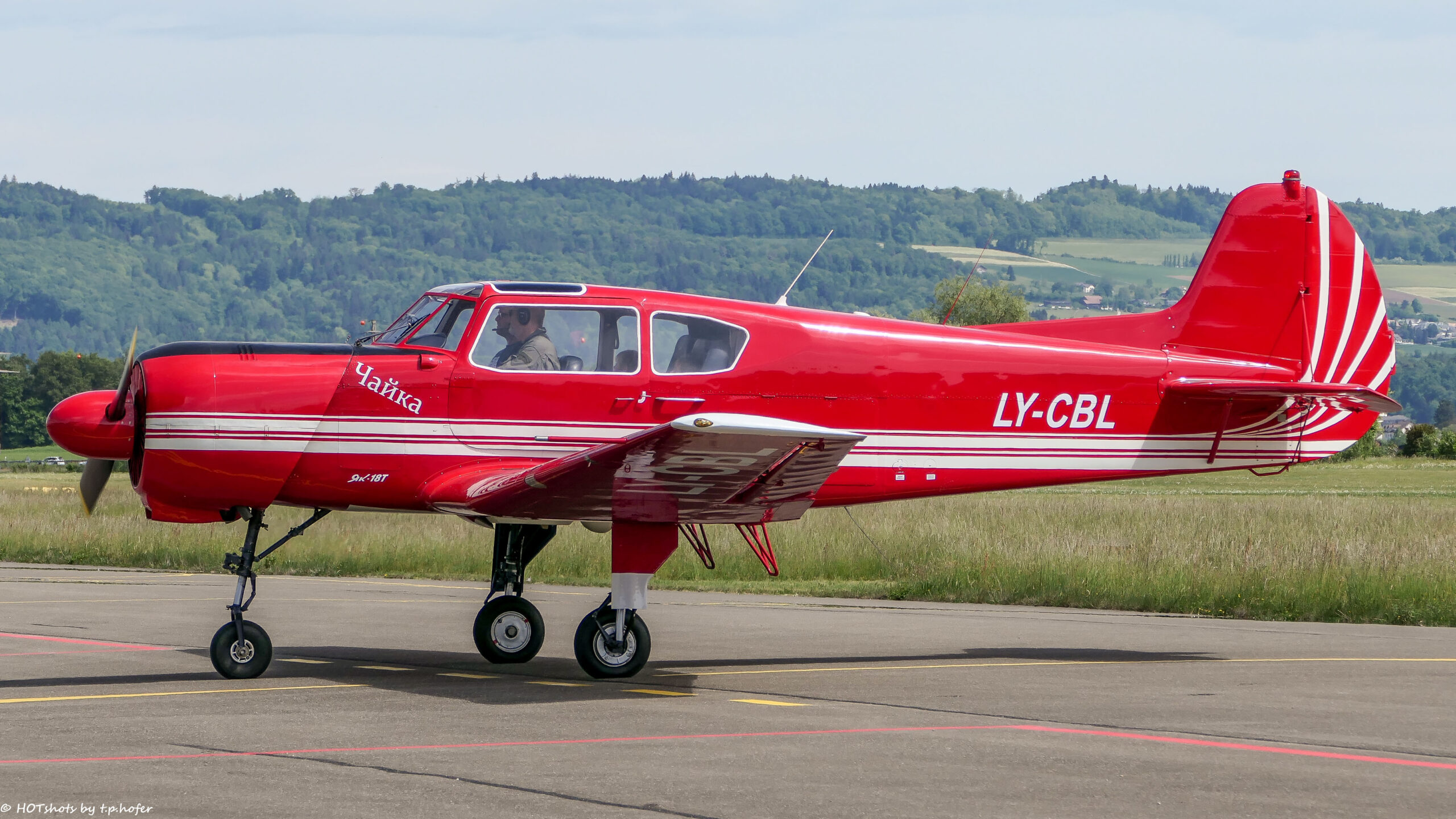 Yak-18T "Chaika" – Historischer Flug ab Birrfeld - Bild 3